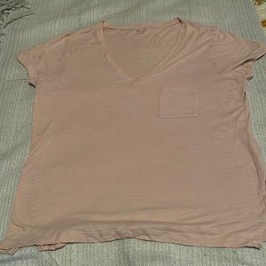 Women’s t-shirt pink in color